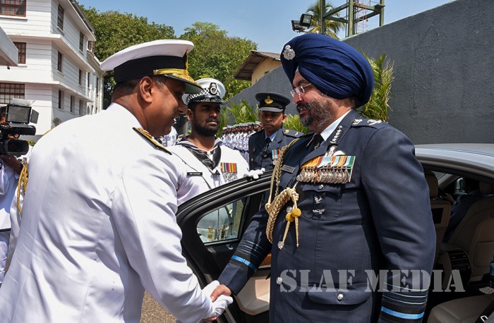 Chief of the Air Staff of Pakistan Air Force Visits Army and Navy HQ's