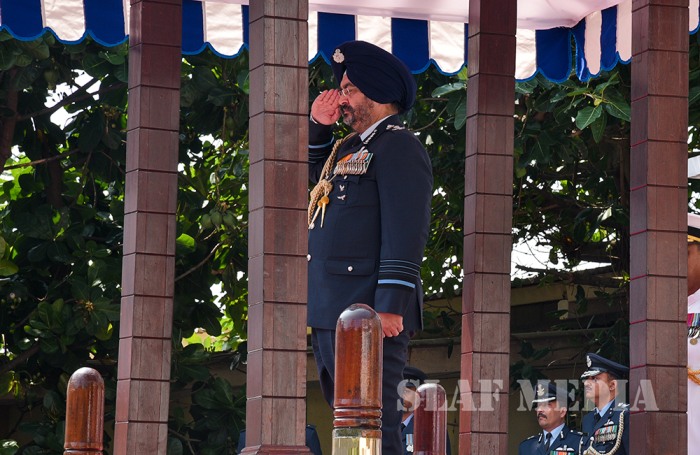 Chief of the Air Staff of Pakistan Air Force Visits Army and Navy HQ's