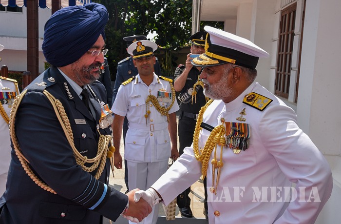 Chief of the Air Staff of Pakistan Air Force Visits Army and Navy HQ's