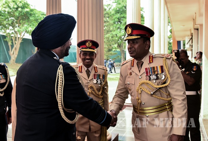 Chief of the Air Staff of Pakistan Air Force Visits Army and Navy HQ's