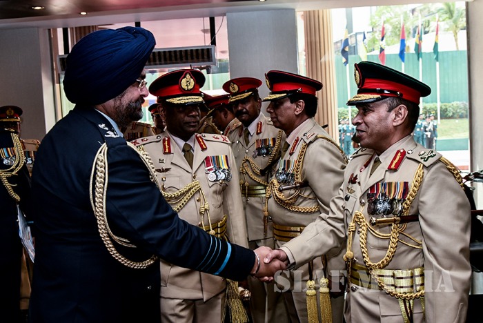 Chief of the Air Staff of Pakistan Air Force Visits Army and Navy HQ's