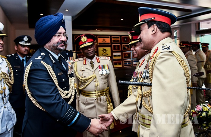 Chief of the Air Staff of Pakistan Air Force Visits Army and Navy HQ's