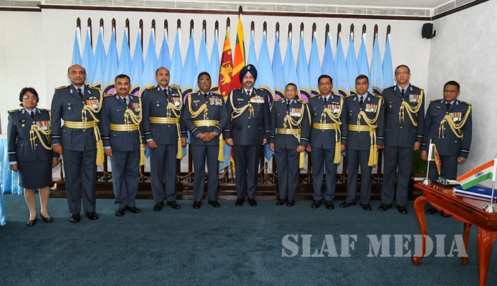 Chief of the Air Staff of the Indian Air Force Calls on the Commander