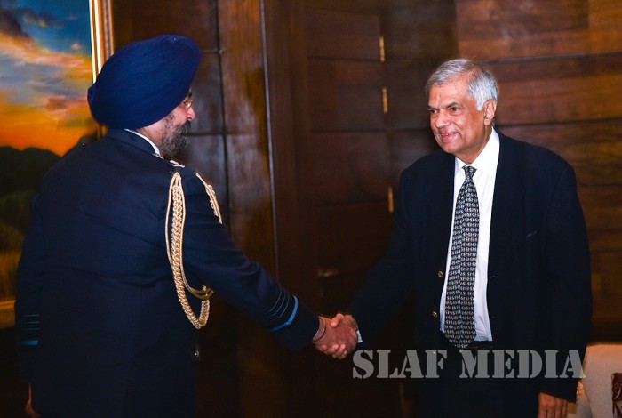 Indian Air Force Chief Calls on the Prime Minister