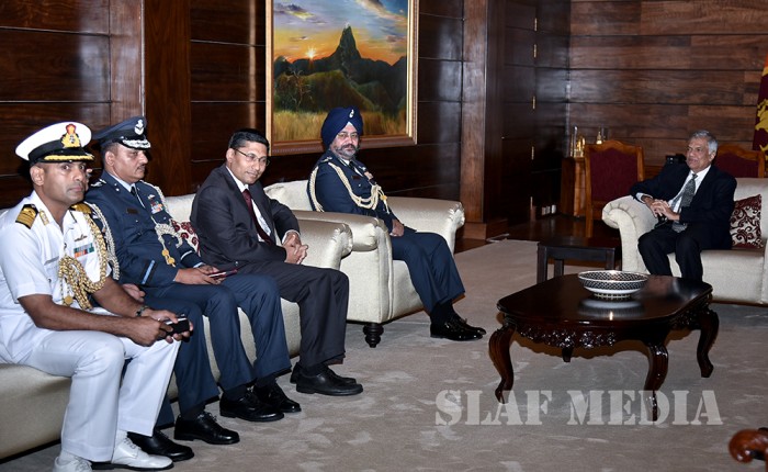 Indian Air Force Chief Calls on the Prime Minister