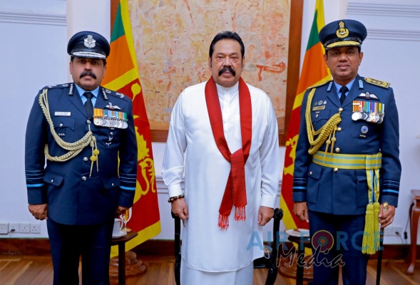 INDIAN AIR FORCE CHIEF CALLS ON THE PRIME MINISTER