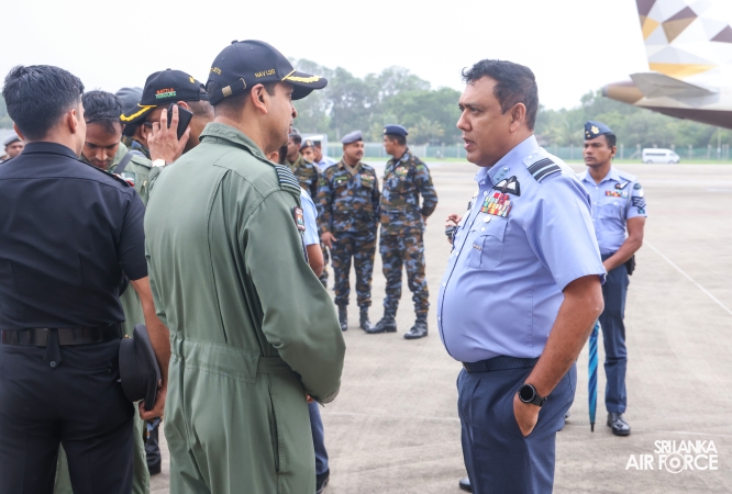 IL-76
IAF AIRCRAFT ARRIVES IN SRI LANKA WITH NDRF TEAM AND DISASTER RELIEF
SUPPLIES
