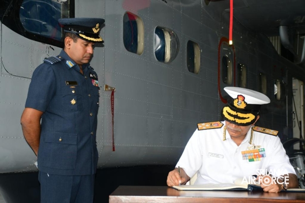 CHIEF OF
NAVAL STAFF OF THE INDIAN NAVY VISITS NO 3 MARITIME SQUADRON SLAF
ACADEMY CHINA BAY