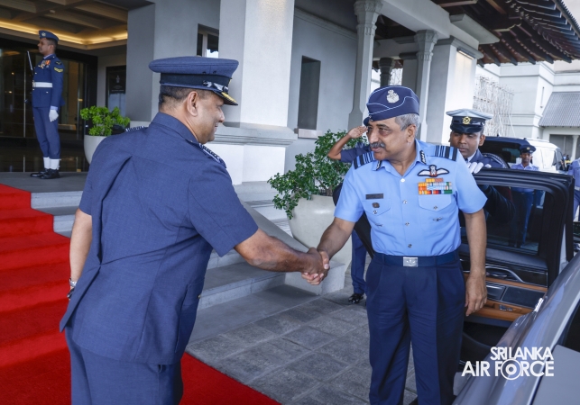 CHIEF OF INTEGRATED DEFENCE STAFF TO THE CHAIRMAN CHIEFS OF STAFF COMMITTEE CALLS ON THE COMMANDER
