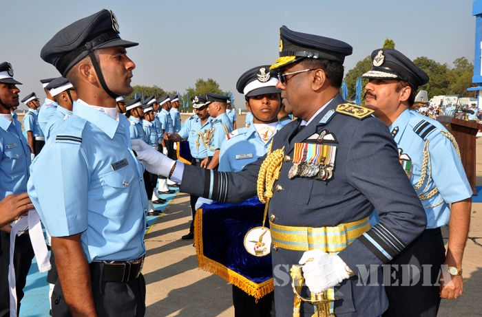 The Commander Visits India