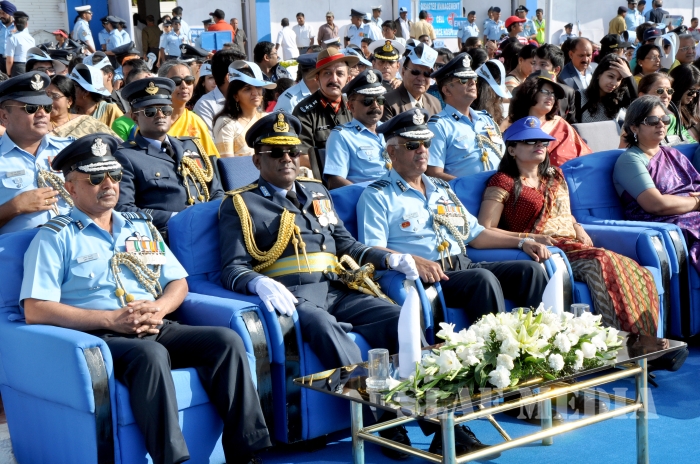 The Commander Visits India