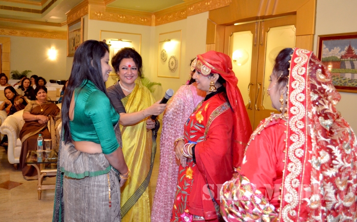 The Commander Visits India