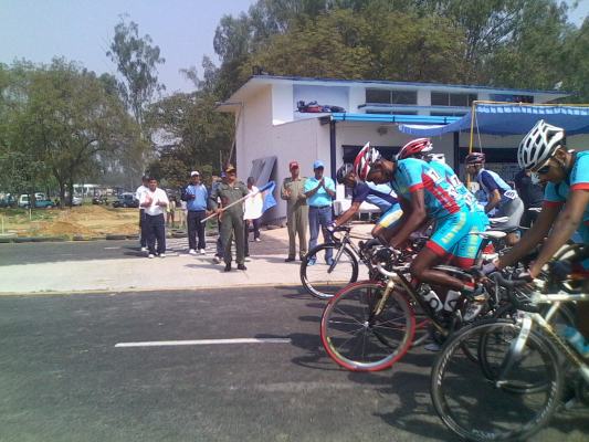 SLAF wins Indian Air Force Criterium Cycle Race 2014 in Delhi