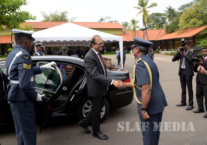 Floral Tribute to the IPKF Memorial Battaramulla