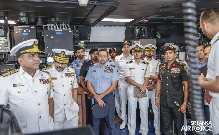 COMMANDER OF THE AIR FORCE VISITS INDIAN AIRCRAFT CARRIER INS
VIKRANT