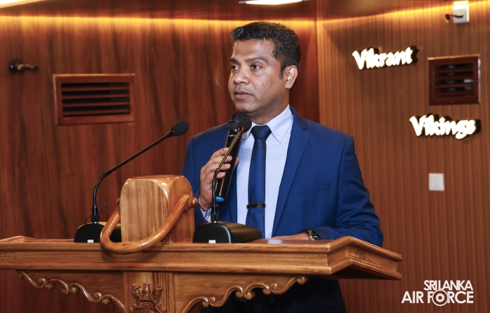 COMMANDER OF THE AIR FORCE VISITS INDIAN AIRCRAFT CARRIER INS
VIKRANT