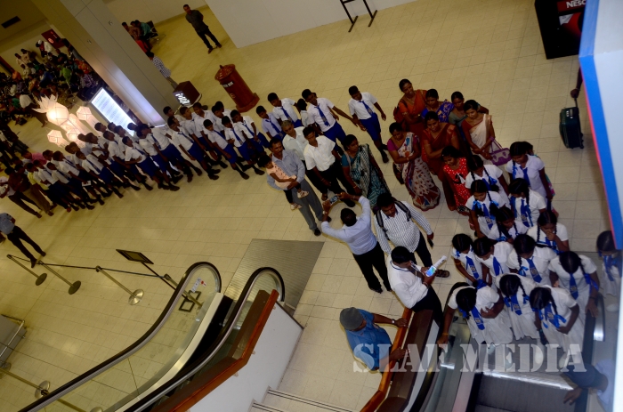 SLAF Sponsors
an Educational Tour for Jaffna School Children