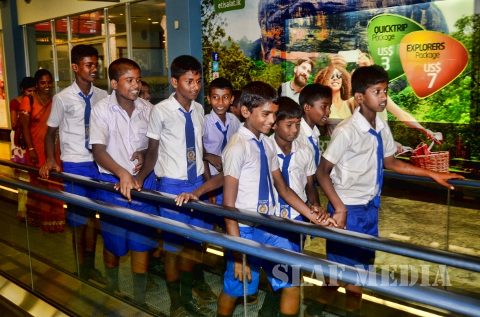SLAF Sponsors an Educational Tour for Jaffna School Children