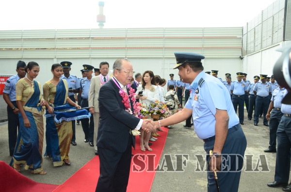 Japan Donates a Fire Vehicle to SLAF
