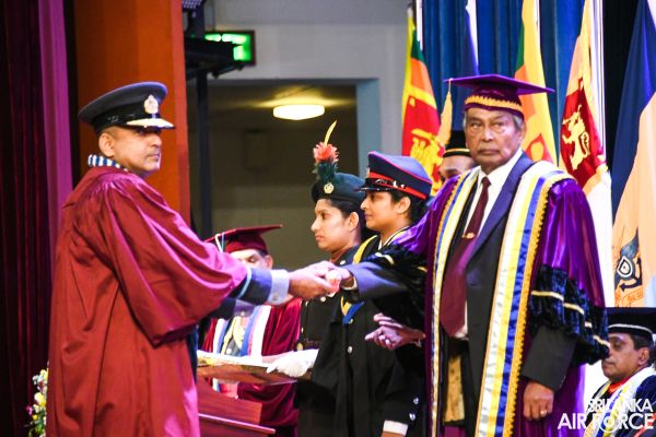 33RD GENERAL CONVOCATION OF SIR JOHN KOTELAWALA DEFENCE UNIVERSITY CONCLUDES AT BMICH