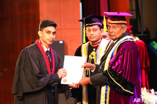 33RD GENERAL CONVOCATION OF SIR JOHN KOTELAWALA DEFENCE UNIVERSITY CONCLUDES AT BMICH