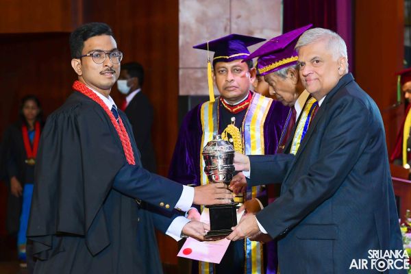 33RD GENERAL CONVOCATION OF SIR JOHN KOTELAWALA DEFENCE UNIVERSITY CONCLUDES AT BMICH