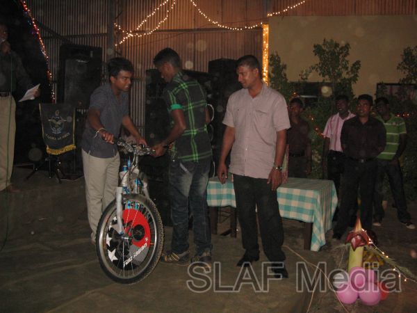 ‘Jaffna Visit’ By the Families of Officers and Airmen of SLAF Station Palaly 2011