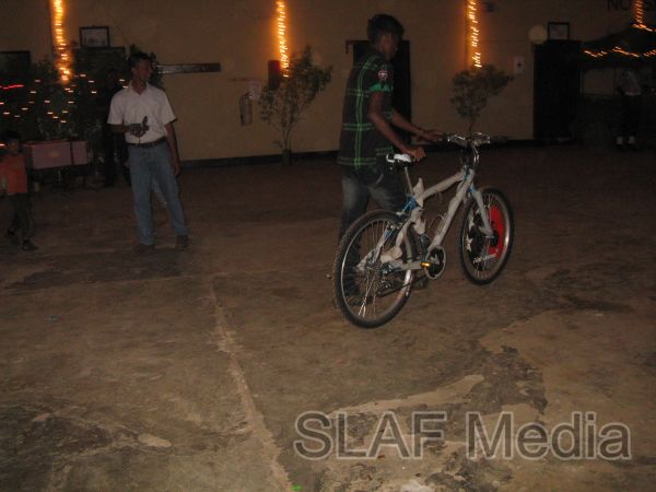 ‘Jaffna Visit’ By the Families of Officers and Airmen of SLAF Station Palaly 2011