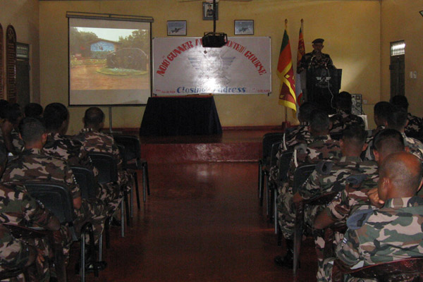 124 Gunners Complete Advanced Training at Palaly