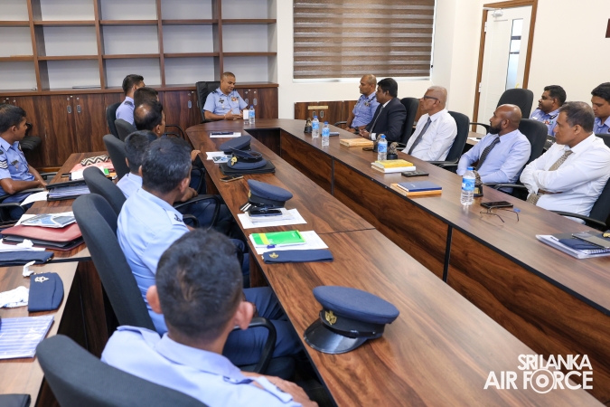 DIRECTORATE OF LOGISTICS CONDUCTS AN EXPERIENCE SHARING SESSION AND REFRESHER TRAINING PROGRAMME FOR SLAF LOAD MASTERS