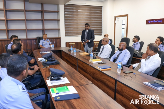 DIRECTORATE OF LOGISTICS CONDUCTS AN EXPERIENCE SHARING SESSION AND REFRESHER TRAINING PROGRAMME FOR SLAF LOAD MASTERS