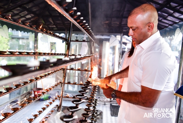 SLAF HOLDS ANNUAL RELIGIOUS CEREMONY AND ALMSGIVING AT TEMPLE OF THE SACRED TOOTH
