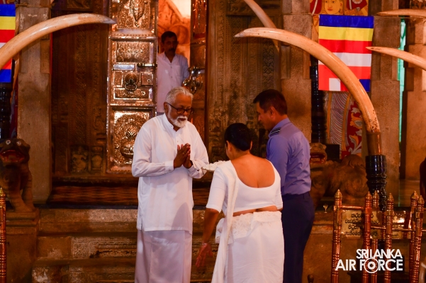 SLAF HOLDS ANNUAL RELIGIOUS CEREMONY AND ALMSGIVING AT TEMPLE OF THE SACRED TOOTH