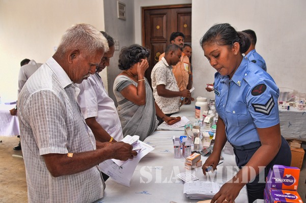 The Sri Lanka Air Force Organizes Mega Health Camp at the Temple of the Tooth Relic, Kandy