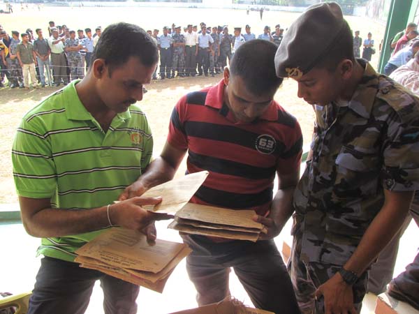 Members SLAF Eagerly Gather to Exercise Their Fundamental Rights