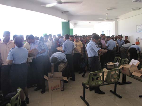 Members SLAF Eagerly Gather to Exercise Their Fundamental Rights