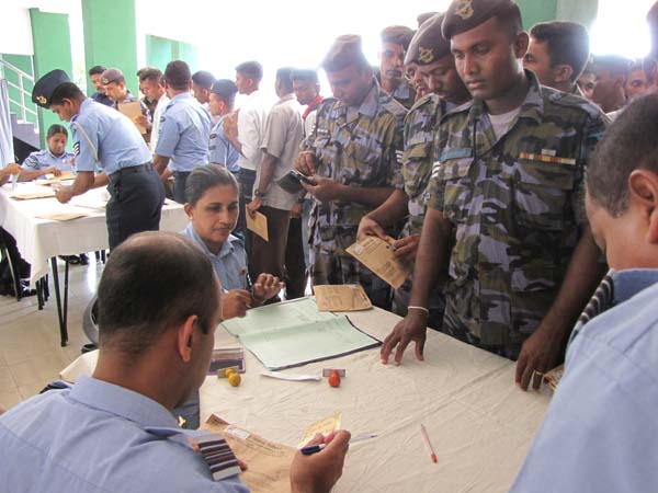 Members SLAF Eagerly Gather to Exercise Their Fundamental Rights