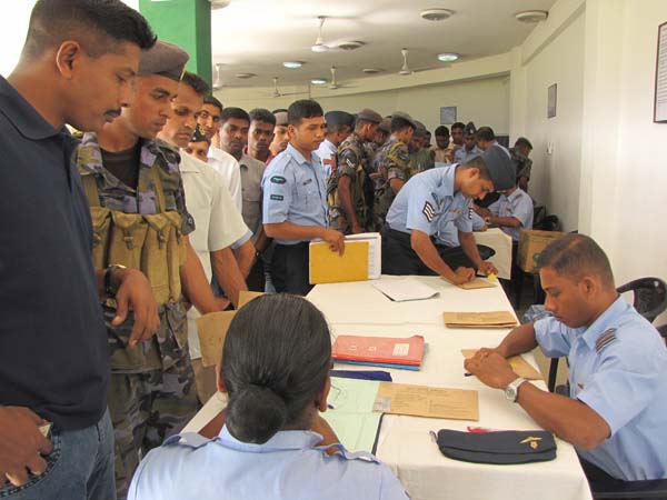 Members SLAF Eagerly Gather to Exercise Their Fundamental Rights