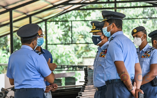 COMMANDER VISITS MULLERIYAWA BASE HOSPITAL CONSTRUCTION SITE