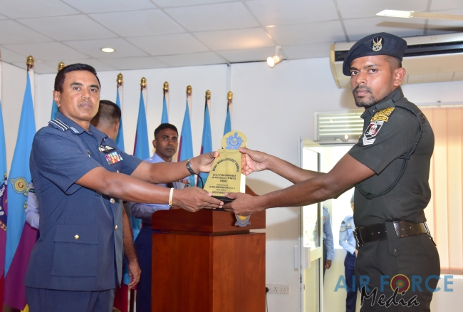 Certificate
Awarding Ceremony Non Commissioned Officers’ Management Courses