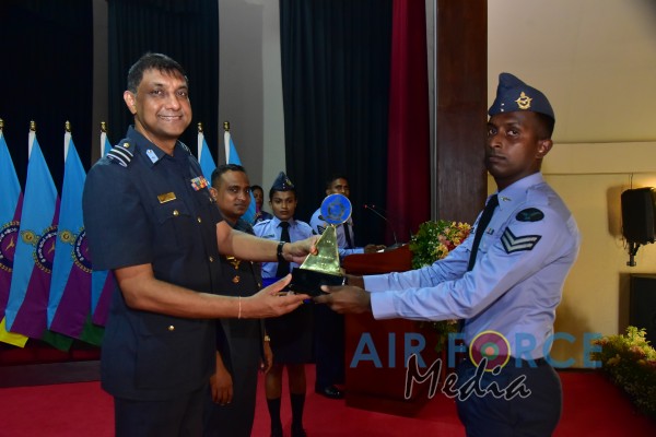 CERTIFICATE AWARDING CEREMONY OF NON-COMMISSIONED OFFICERS’ MANAGEMENT COURSES