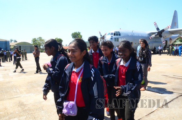 C-130
Hercules Lands in SLAF Base Katunayaka