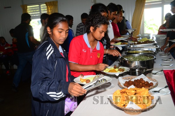 C-130
Hercules Lands in SLAF Base Katunayaka