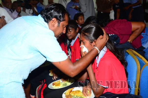 C-130
Hercules Lands in SLAF Base Katunayaka