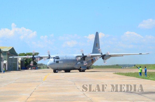 C-130
Hercules Lands in SLAF Base Katunayaka