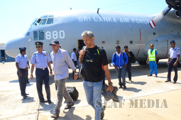 C-130
Hercules Lands in SLAF Base Katunayaka