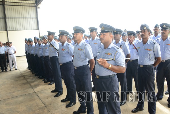 Outgoing Commander Bids Farewell