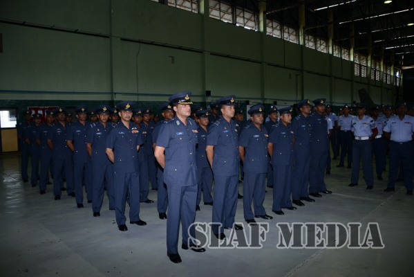 Outgoing Commander Bids Farewell