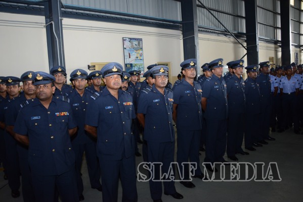 Outgoing Commander Bids Farewell