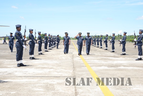 Outgoing Commander Bids Farewell